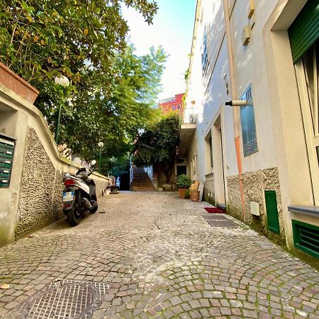 ナポリ Borgo Belvedere Bed & Breakfast エクステリア 写真