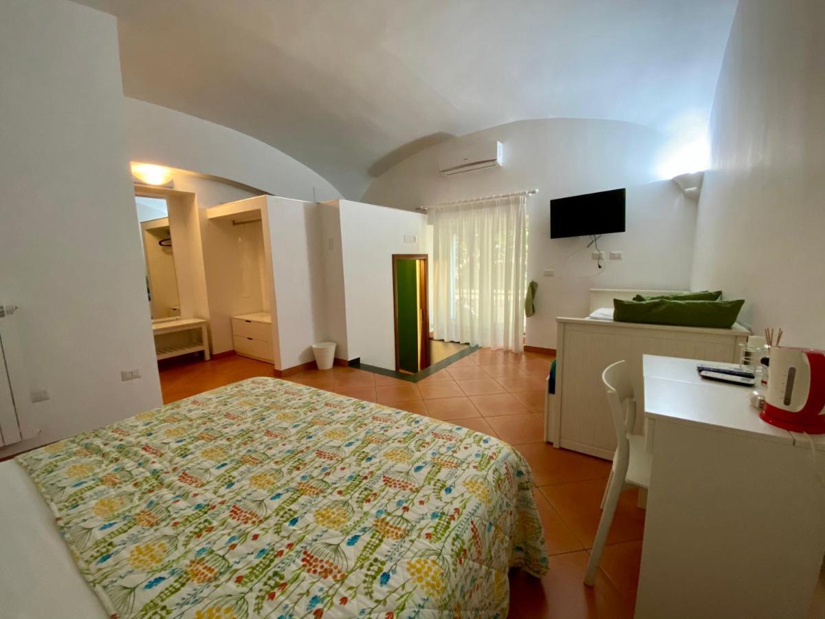 ナポリ Borgo Belvedere Bed & Breakfast エクステリア 写真