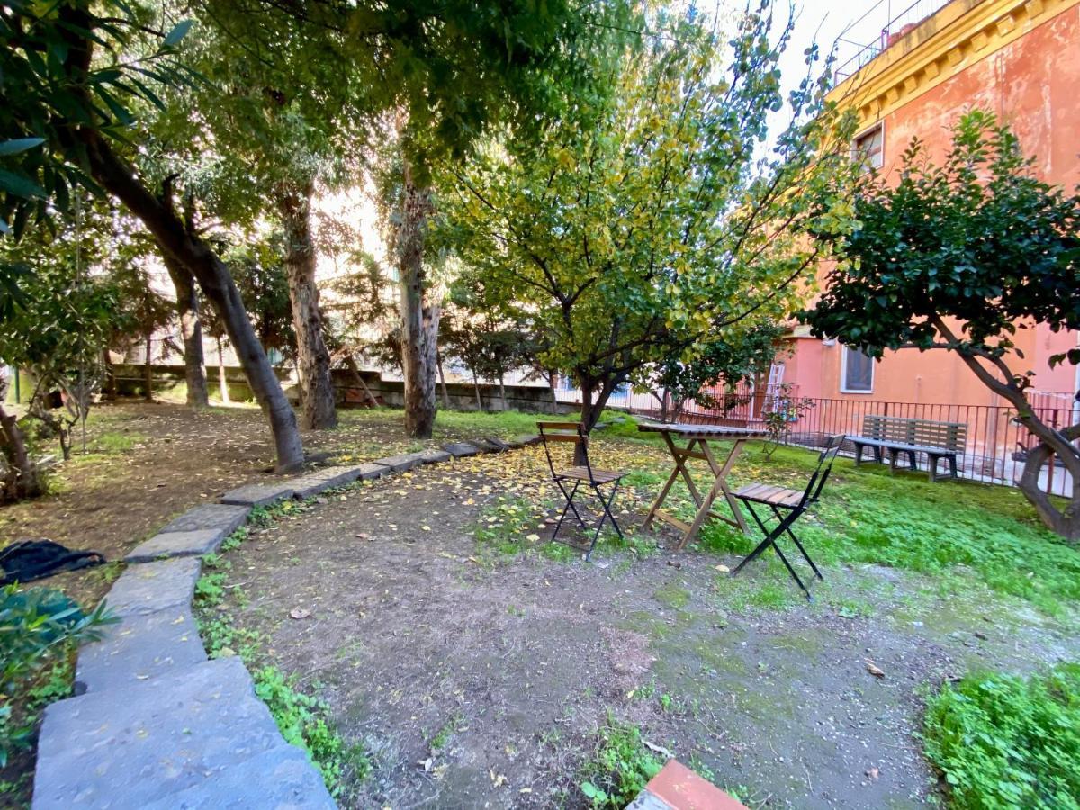 ナポリ Borgo Belvedere Bed & Breakfast エクステリア 写真